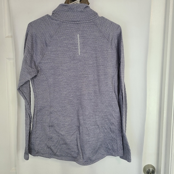 RBX Woman's Preformance Activewear Workout Shirt, Size: Large Color: Grey - Picture 11 of 14